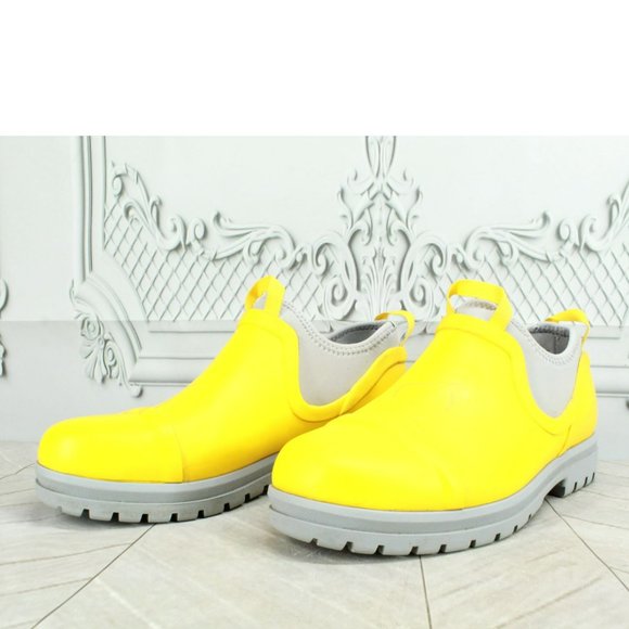 LL Bean Wellies Yellow Rubber Slip On Rugged Waterproof Rain Boots Size 8 M - Picture 2 of 9